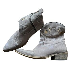 Jeffrey Campbell Light Brown, Leather, Cowboy Boots Size 39